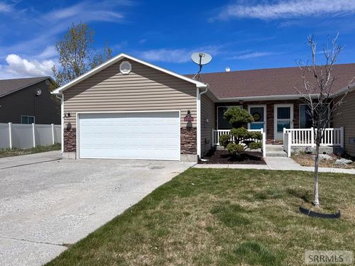2987 Glenn Cove Ct, Ammon, ID, 83406-4578 | Card Image