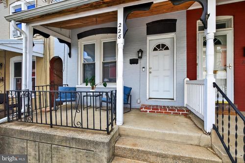 228 N Pine St, LANCASTER, PA, 17603-3435 | Card Image