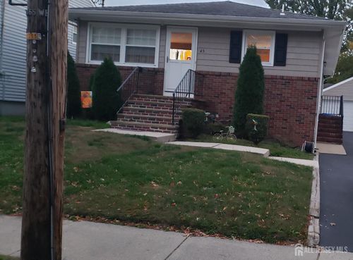 45 Van Buren St, Woodbridge, NJ, 07095-2412 | Card Image