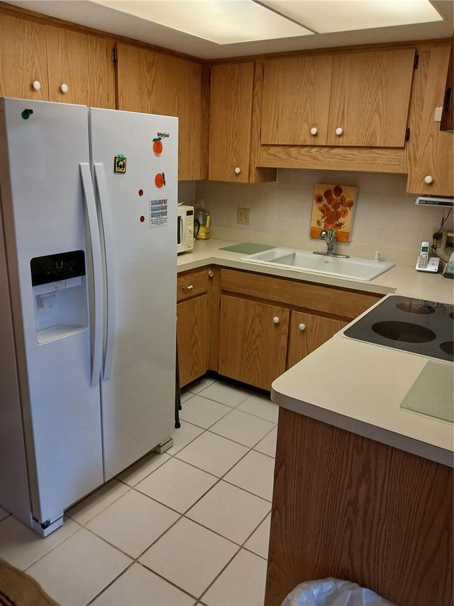 KITCHEN | Image 6