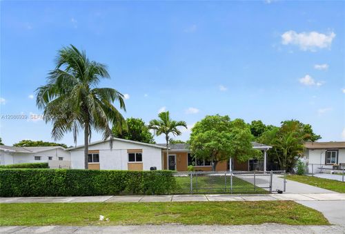 19920 Sw 118th Pl, Miami, FL, 33177-4447 | Card Image