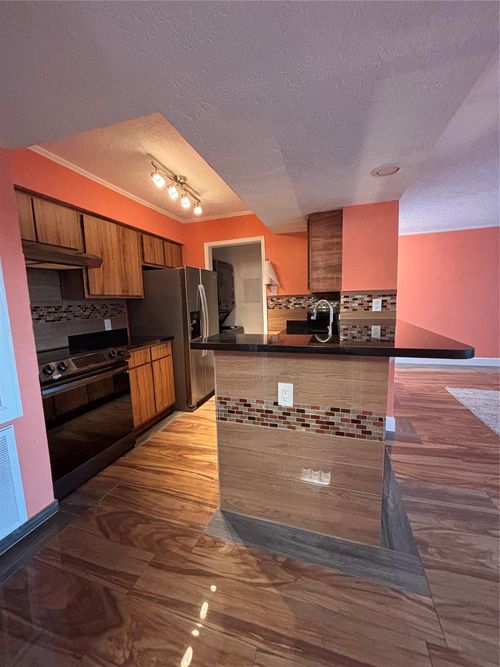 184-3919 Fairmont Pkwy, Pasadena, TX, 77504-3098 | Card Image