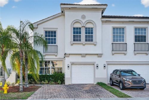 1701-7005 Romana Way, NAPLES, FL, 34119-9636 | Card Image