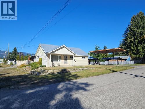 {{alt}} | Card Image