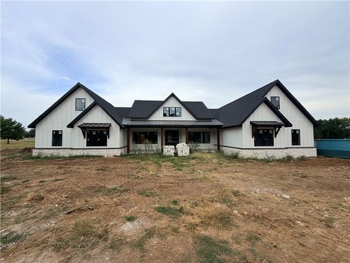 1707 N Dogwood St, Siloam Springs, AR, 72761 | Card Image