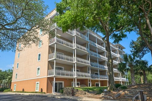 201-113 Brooks St Se, Fort Walton Beach, FL, 32548-2831 | Card Image