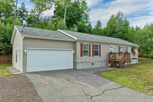 36-36 Mansfield Woods Way, New Hampton, NH, 03256-4868 | Card Image