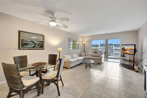 309-7897 Golf Circle Dr, Margate, FL, 33063-7350 | Card Image
