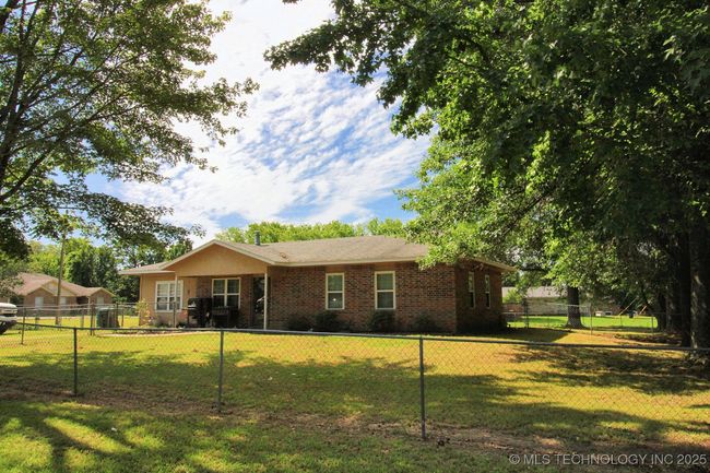 1518 E Hogner St, House other with 3 bedrooms, 1 bathrooms and null parking in Tahlequah OK | Image 32