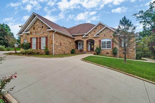 221 Wind Song Trl, Crossville, TN, 38555-1317 | Card Image