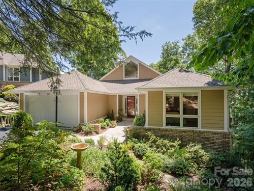 210 Claymoor Ct, Flat Rock, NC, 28731-8515 | Card Image