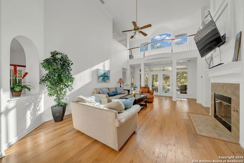 9627 Jason Bnd, Helotes, TX, 78023-4260 | Card Image