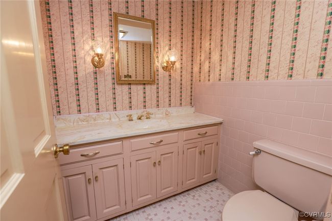 614 Main St, House other with 4 bedrooms, 5 bathrooms and null parking in Blackstone VA | Image 25