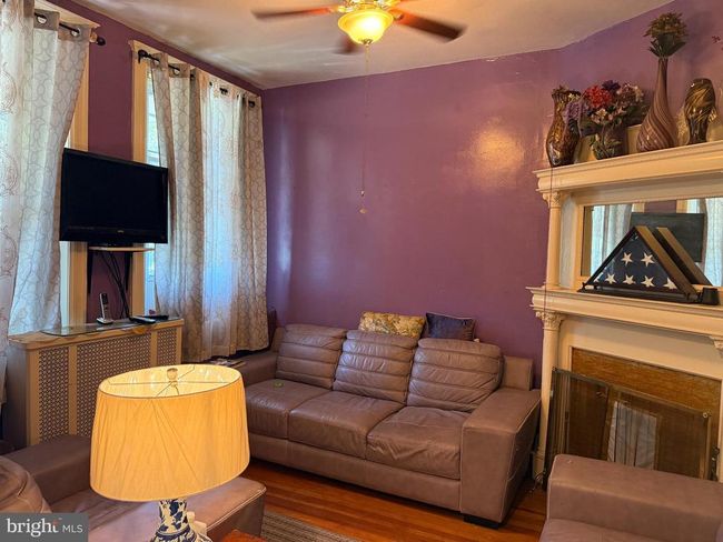 1121 8 Th St Ne, Townhouse with 4 bedrooms, 3 bathrooms and null parking in WASHINGTON DC | Image 6
