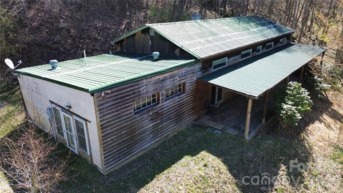 17619 Nc 209 Hwy, Hot Springs, NC, 28743-7228 | Card Image
