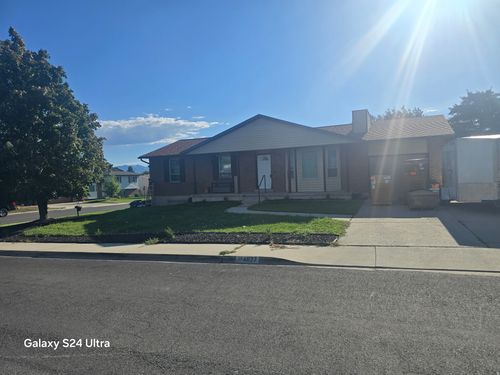 4627 S Solano Cir, West Valley City, UT, 84120-5679 | Card Image
