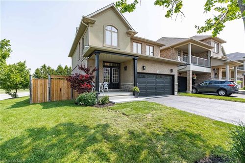 2-4 Bankfield Cres, Stoney Creek, ON, L8J0B9 | Card Image