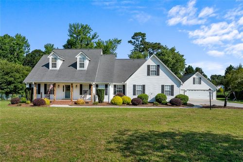 111 Branchwood Ln, Belton, SC, 29627-8167 | Card Image