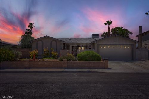 4005 Maryland Avenue, Las Vegas, NV, 89121 | Card Image