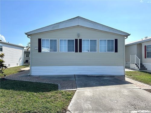 4701 Robert E Lee Blvd W, ESTERO, FL, 33928-4602 | Card Image