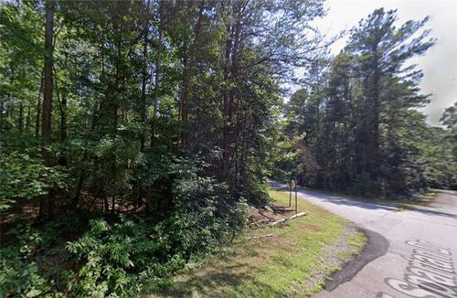 137 E Spartan Dr, Westminster, SC, 29693-6370 | Card Image