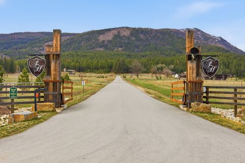 NKN Trophy Ct, Florence, MT, 59833 | Card Image