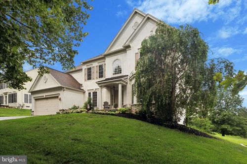 108 Magnolia Dr, CHESTER SPRINGS, PA, 19425-3611 | Card Image