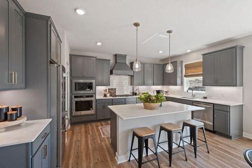 1696 Zumbro Ave, Shakopee, MN, 55379 | Card Image