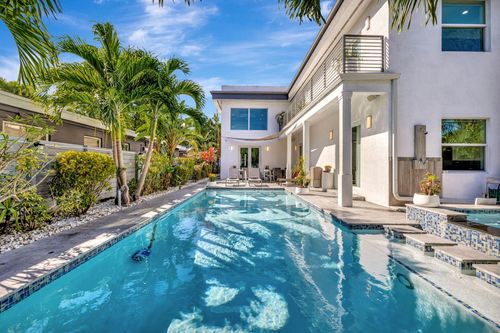 2502 Ne 6th Ave, Wilton Manors, FL, 33305-1109 | Card Image
