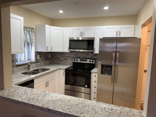 apt-208-1450 N Riverside Dr, Pompano Beach, FL, 33062-3341 | Card Image
