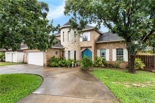 5860 Forest Blvd, Brownsville, TX, 78526-4210 | Card Image