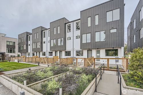 b-6610 Carleton Ave S, Seattle, WA, 98108-3531 | Card Image