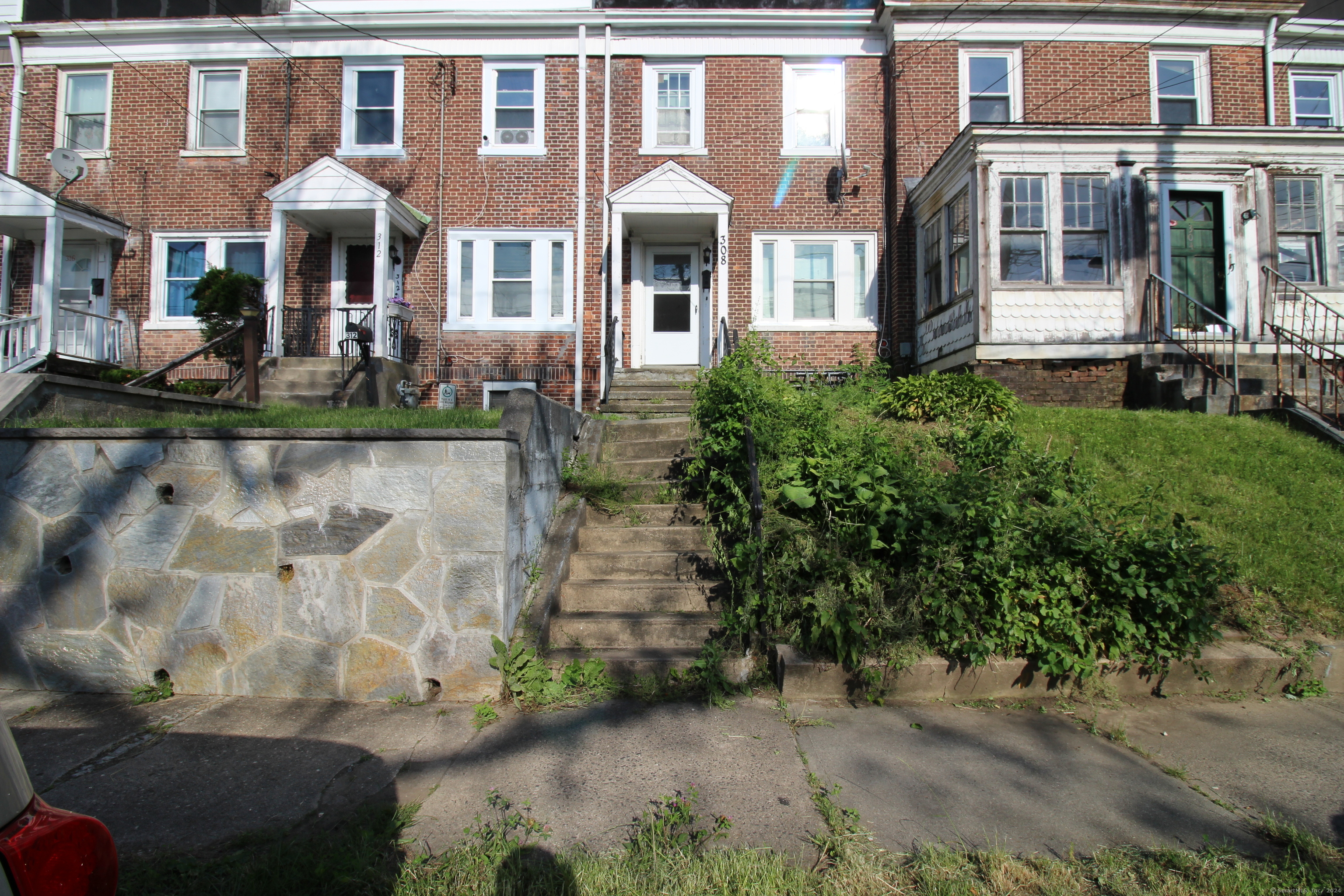Remington St, Bridgeport, CT 06610