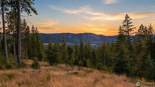 1631 Creekside Rd, Cle Elum, WA, 98922-6119 | Card Image