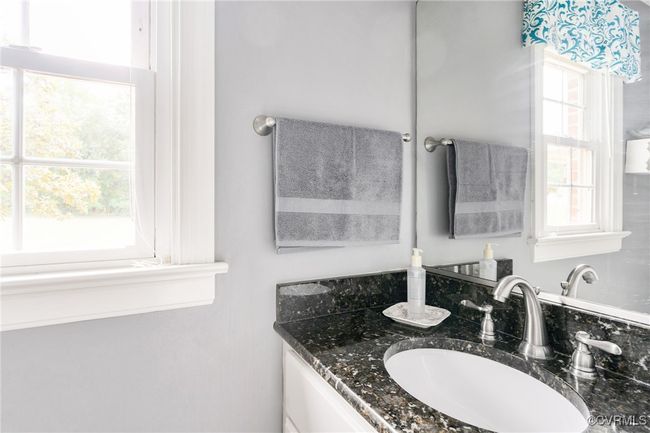 Half Bath off the mudroom | Image 21