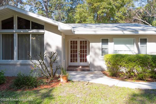 693 W Pine Rd, Melbourne Village, FL, 32904-2227 | Card Image