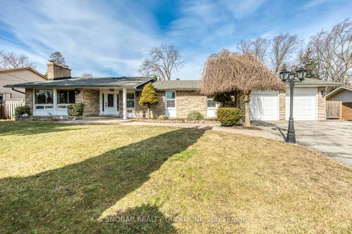 71 Premium Way, Mississauga, ON, L5B1A1 | Card Image