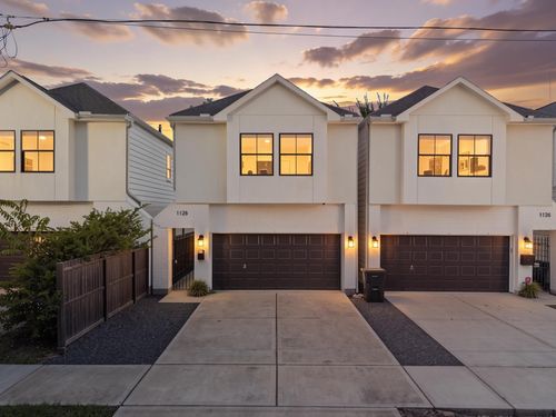 1128 Malone St, Houston, TX, 77007-3125 | Card Image