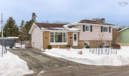 43 James St, Yarmouth, NS, B5A4R1 | Card Image