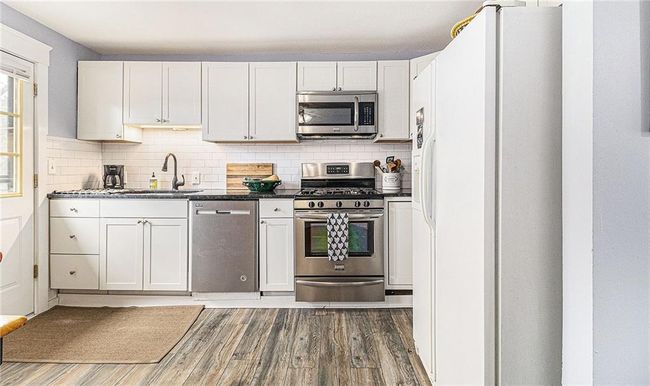 APT-24 - 135 E Hill St, Condo with 1 bedrooms, 1 bathrooms and 1 parking in Decatur GA | Image 11