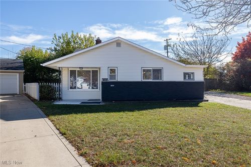 4321 W 181st St, Cleveland, OH, 44135-1816 | Card Image