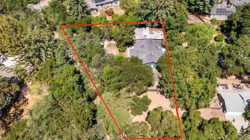 120 Miramontes Rd, Woodside, CA, 94062-3656 | Card Image