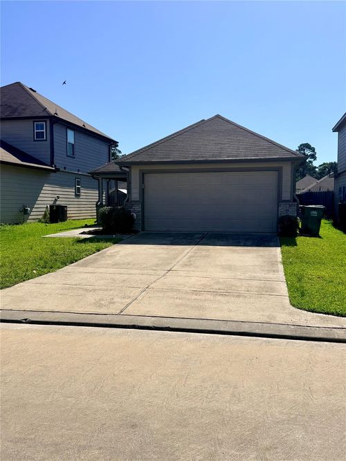 3411 Atascocita Vale Dr, Humble, TX, 77396-5084 | Card Image