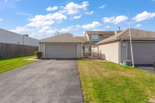 823 Spruce Ln, Schererville, IN, 46375-1191 | Card Image