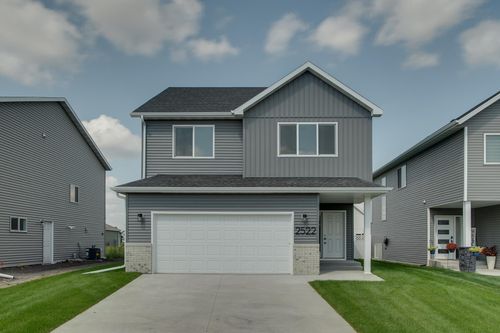 2522 38th Ave S, Moorhead, MN, 56560-3095 | Card Image