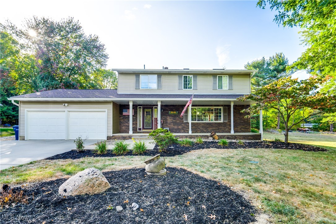 Kaylin Dr, New Franklin, OH 44319