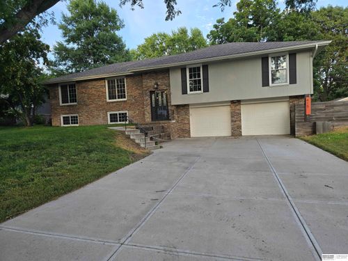 415 S 217th St, Elkhorn, NE, 68022-1927 | Card Image