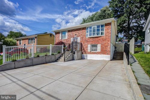 3013 Henderson Ave, SILVER SPRING, MD, 20902-2117 | Card Image