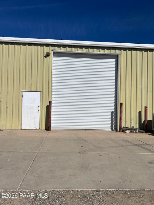 7235 E 2nd St, Prescott Valley, AZ, 86314-2270 | Card Image