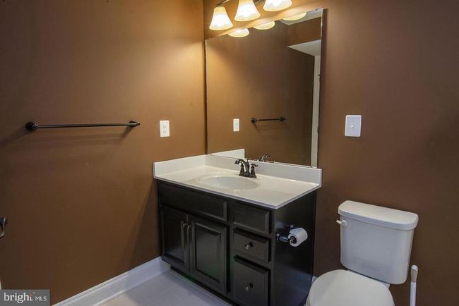 12908 Hoadly Manor Dr, Condo with 2 bedrooms, 1 bathrooms and null parking in MANASSAS VA | Image 12